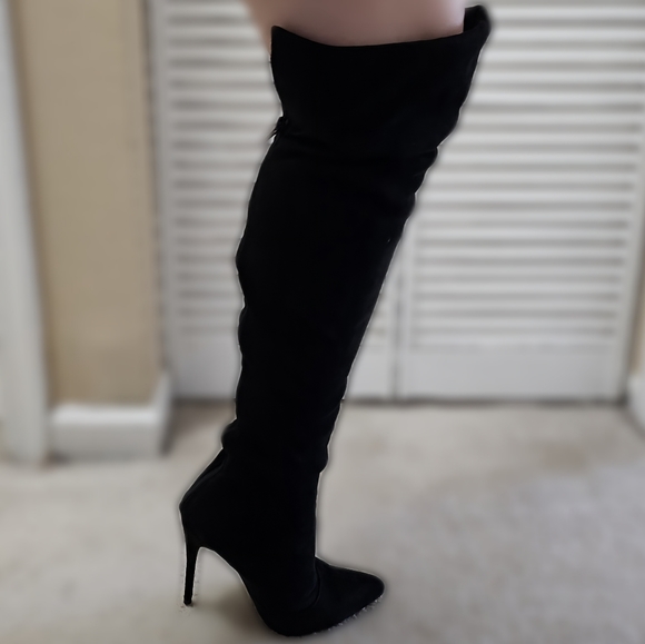 [SOLD]Fashion Nova Black Thigh High Boots - Picture 8 of 10